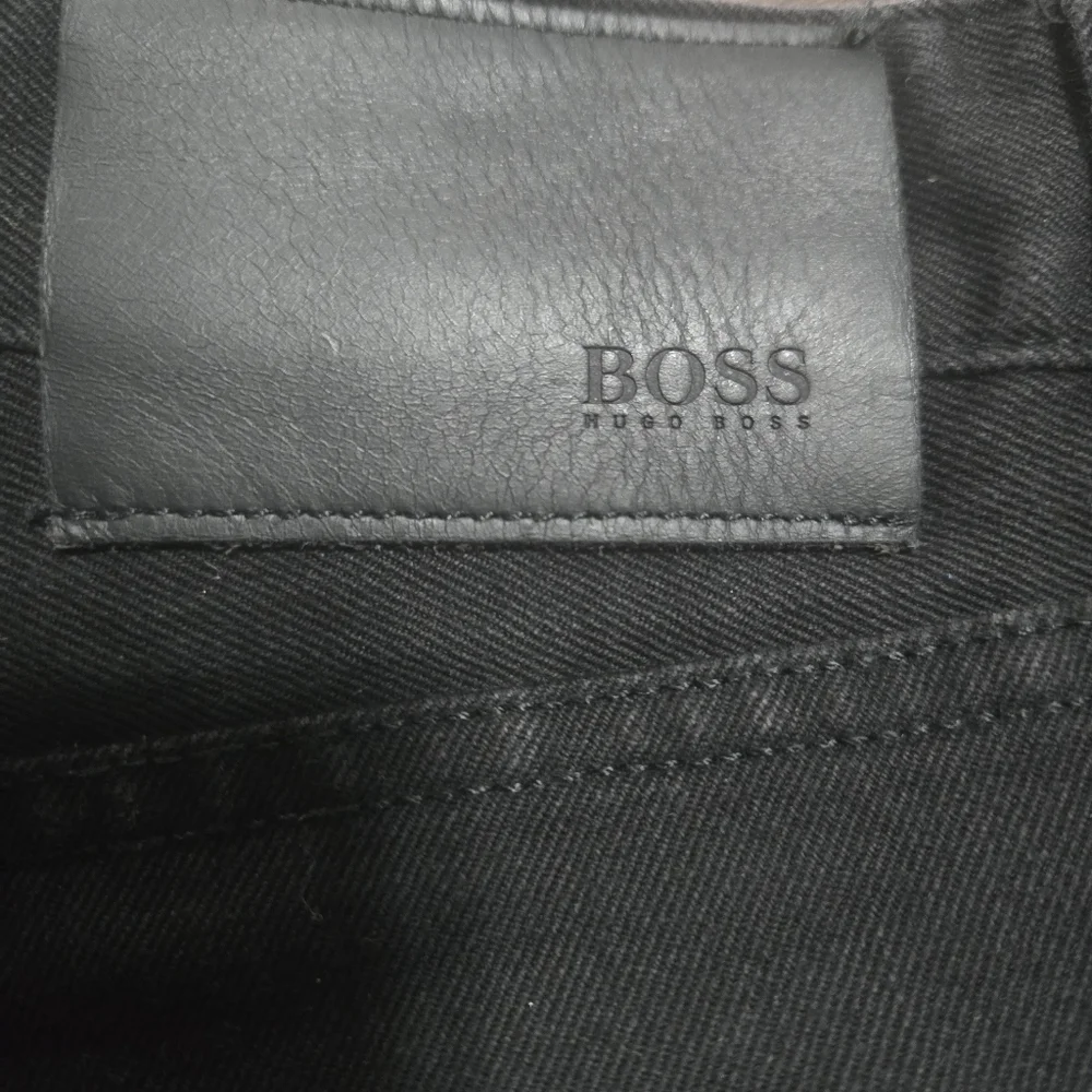 Hugo Boss Men's Classic Black Straight Jeans